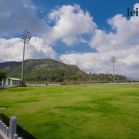 Stay Leisurely - Pavilion By The Hills, Lonavala - Stadium View Rooms Extérieur photo